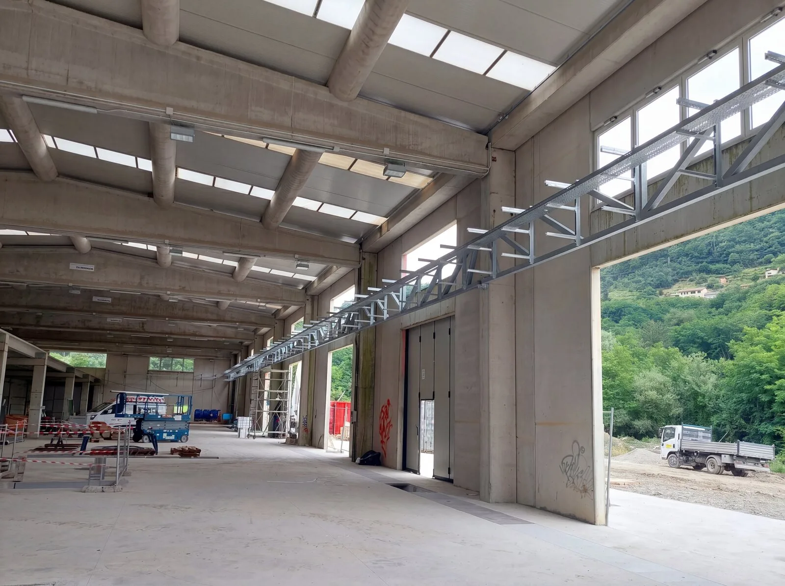 Struttura metallica in cantiere, supporto tecnico Groppalli
